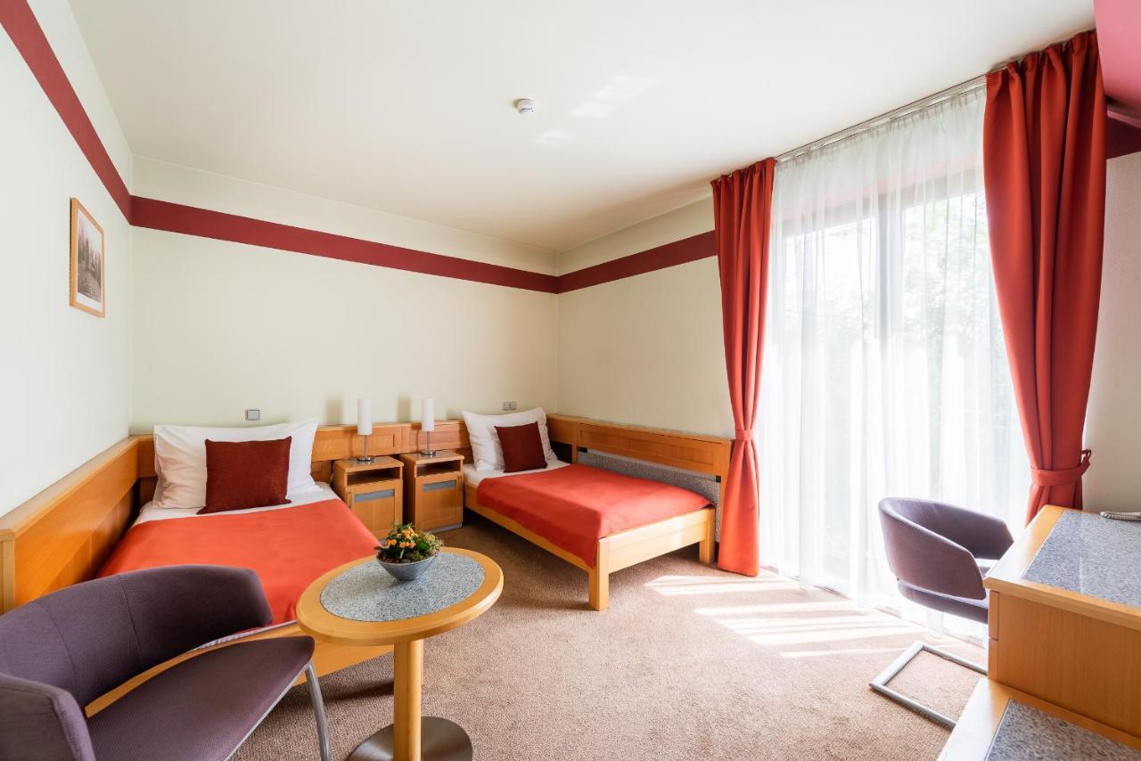 Jan Maria Hotel Ostrava Buitenkant foto