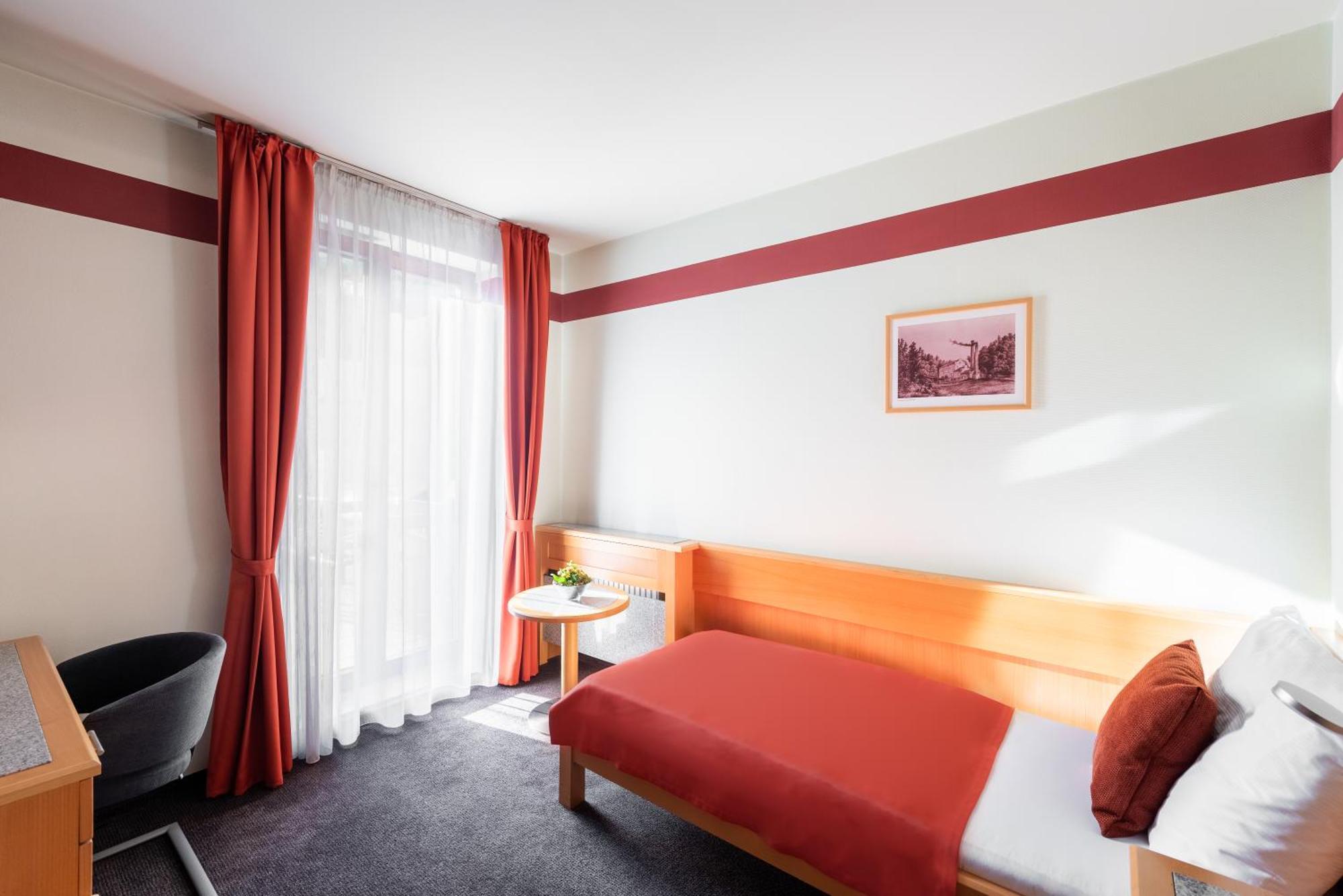 Jan Maria Hotel Ostrava Buitenkant foto